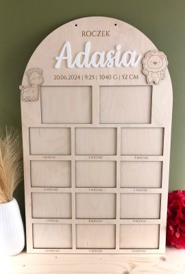 Tablica 53x85 cm - 2 zdjęcia 13x18 poziome i zdjęcia miesiące 10x15 poziome